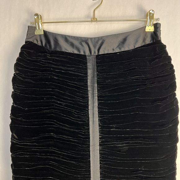 INC International Concepts Pencil Skirt Womens 4 Black Ruched Velvet Formal - Picture 3 of 14